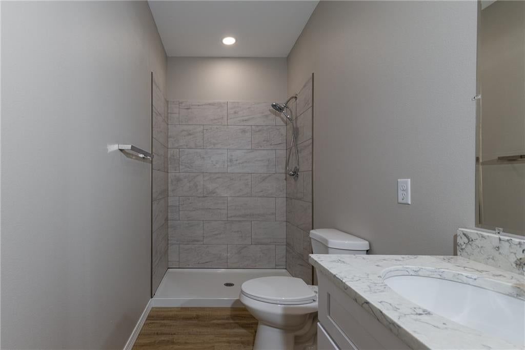 1501 Ashton Way — photo 18