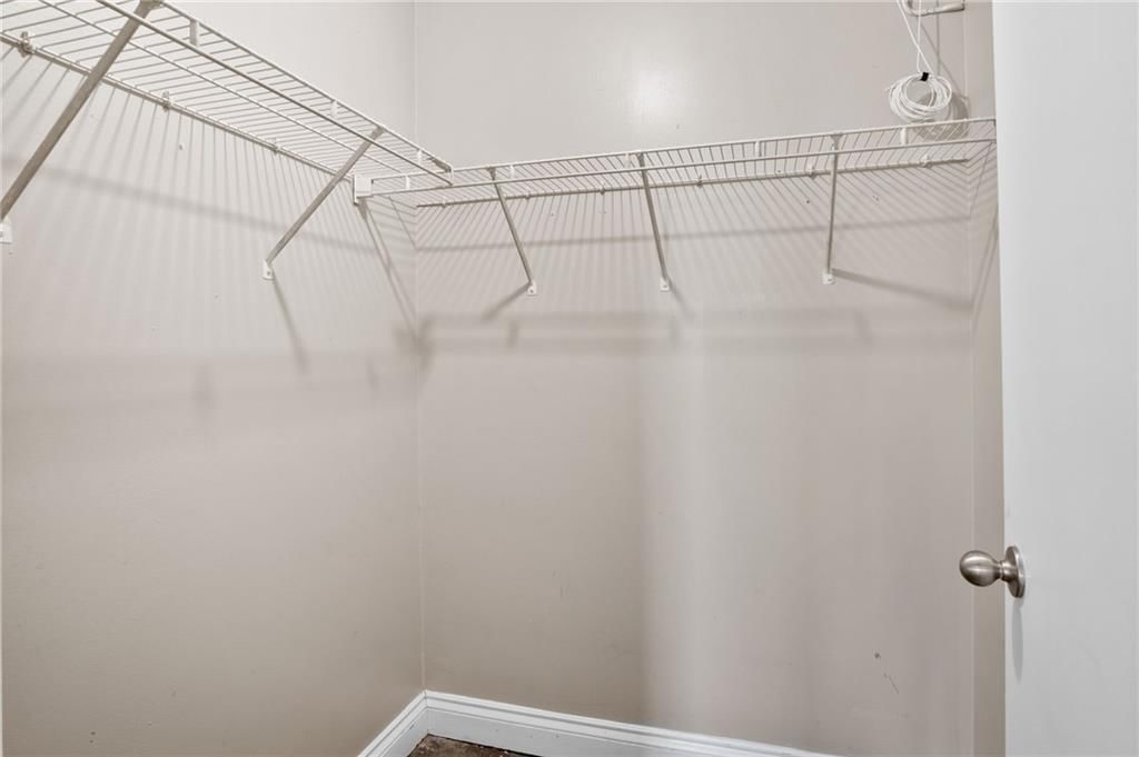 113 W 5th Street — photo 7