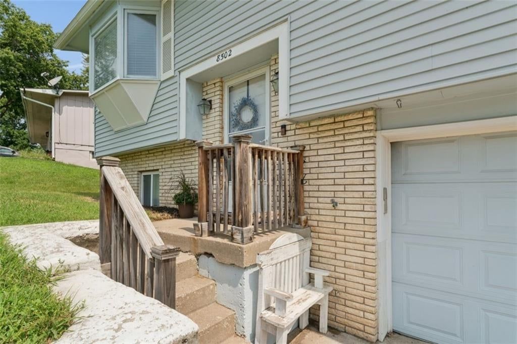 8502 Ann Avenue — photo 4