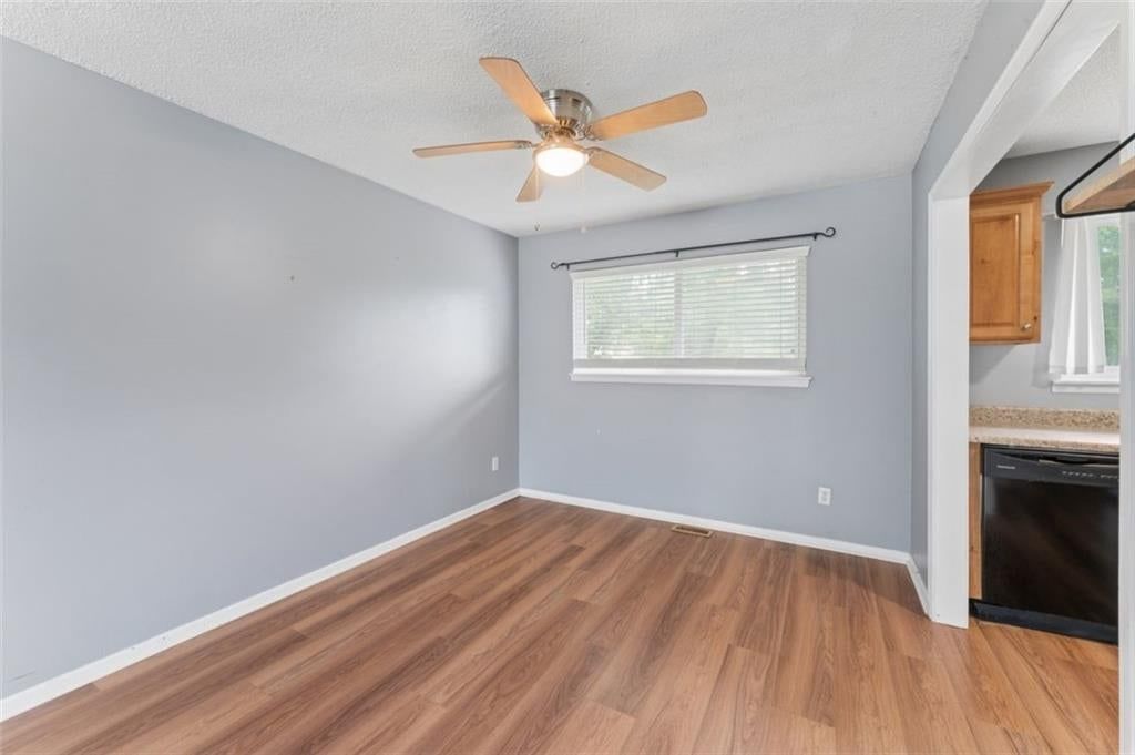 8502 Ann Avenue — photo 10