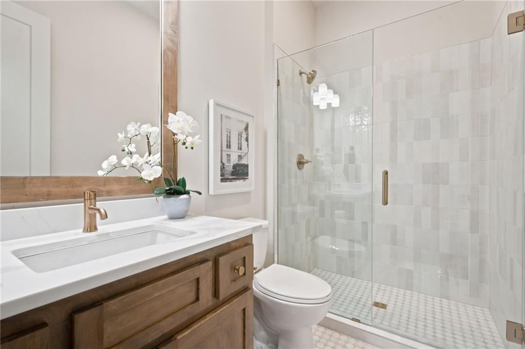 2907 W 72nd Terrace — photo 30