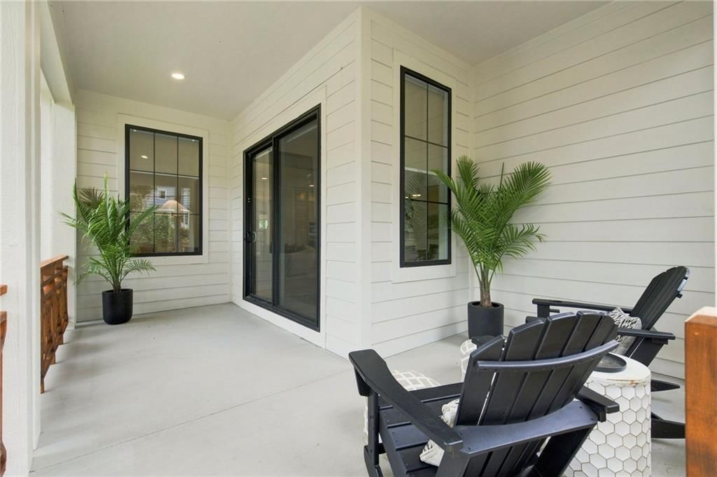 2907 W 72nd Terrace — photo 34