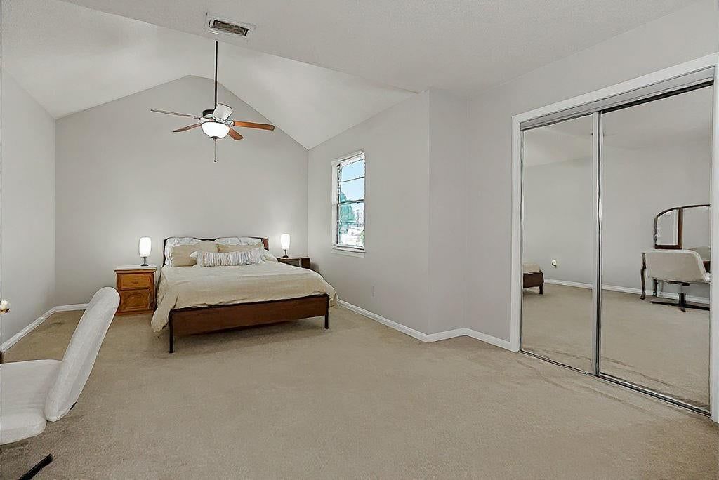 404 NE 6TH Street — photo 11
