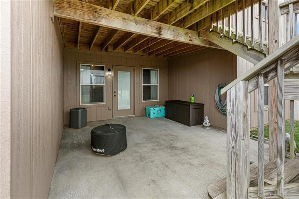 200 Rock Creek Terrace — photo 14