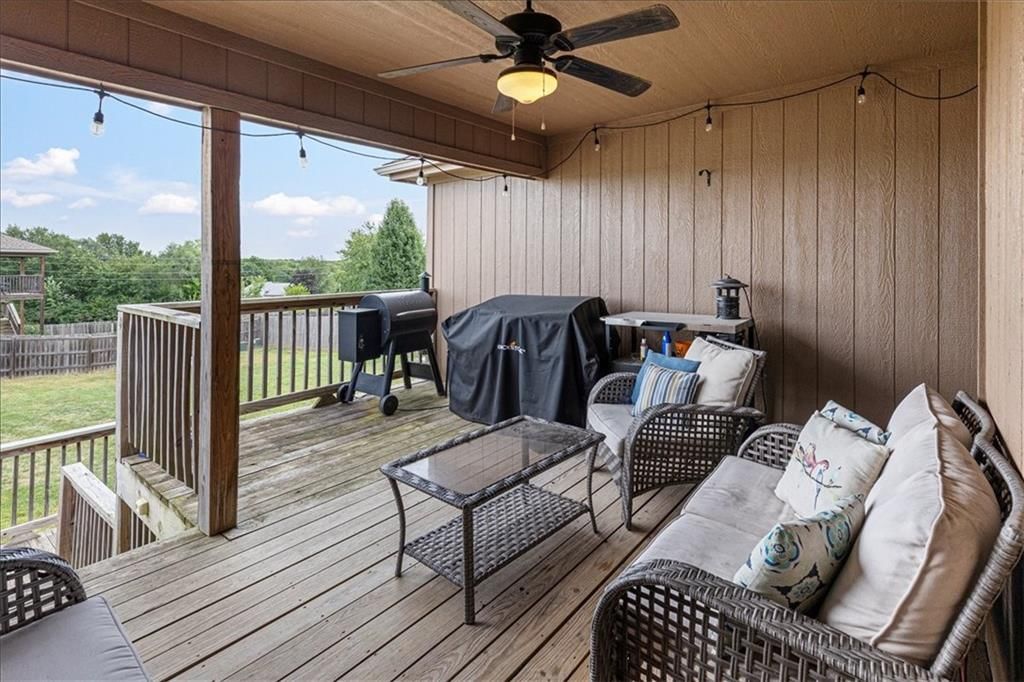 200 Rock Creek Terrace — photo 16