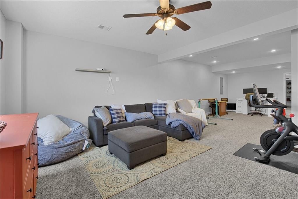200 Rock Creek Terrace — photo 49