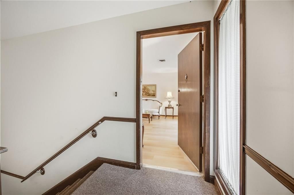 441 W 104th Street — photo 2