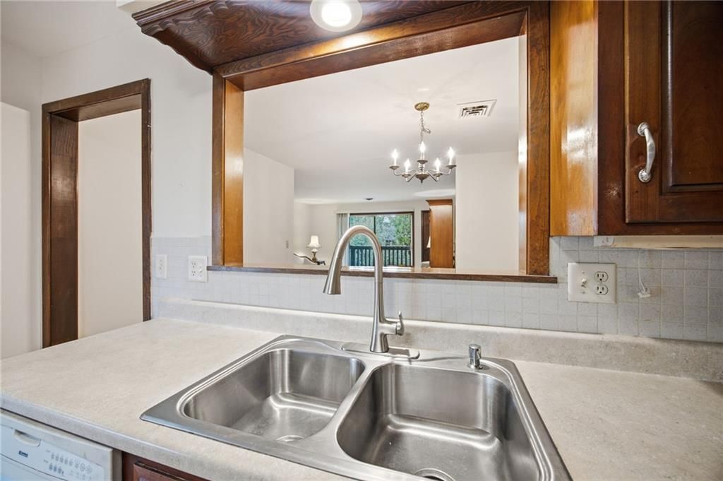 441 W 104th Street — photo 11
