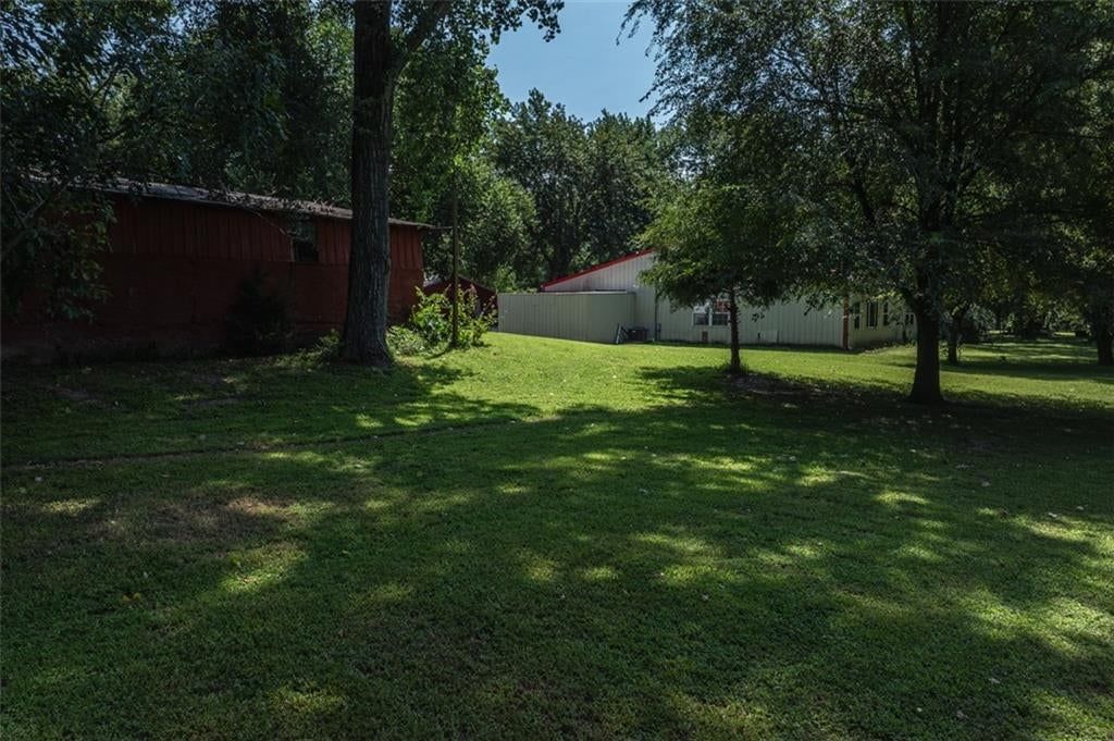 1215 Parker Road — photo 35