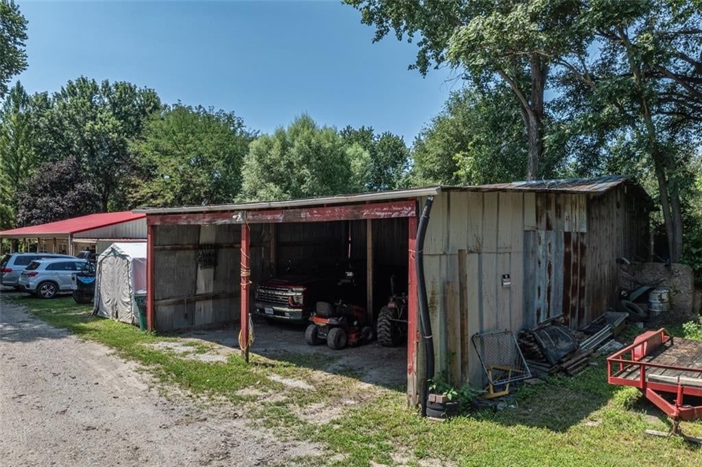 1215 Parker Road — photo 38