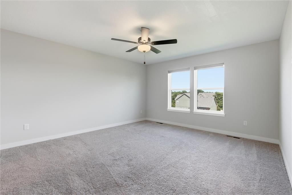 413 Woodview Drive — photo 19