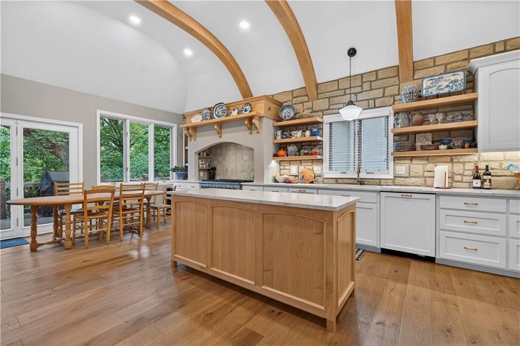 2228 SW Waterfall Place — photo 14