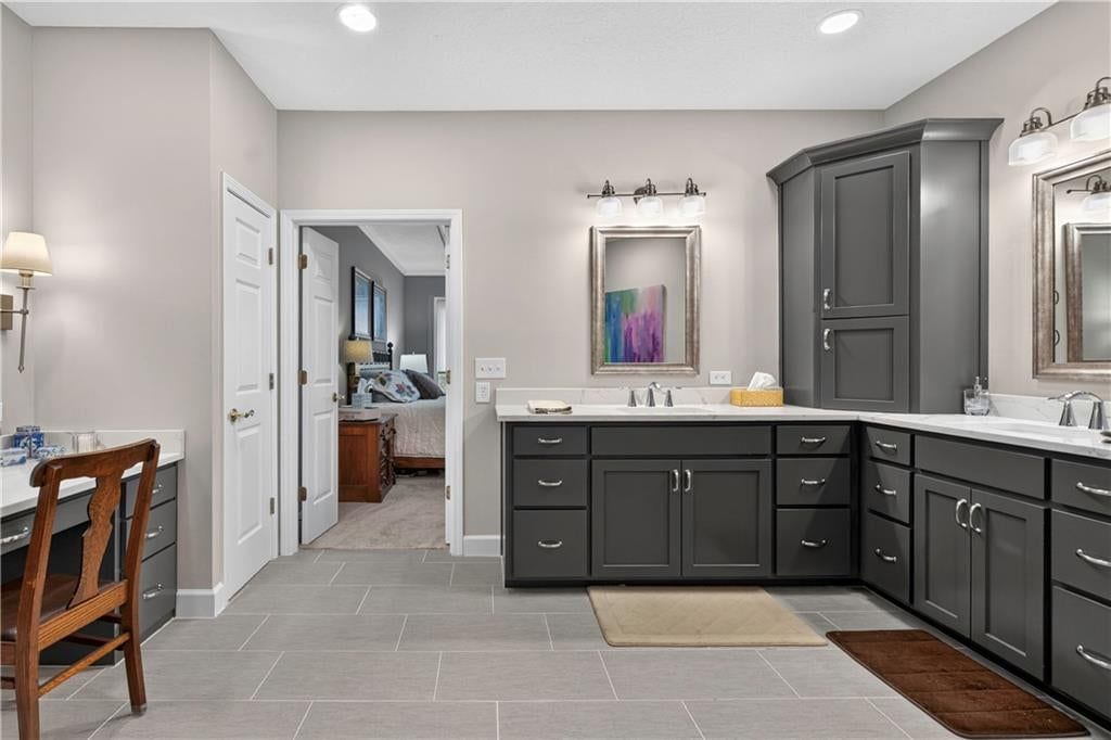 2228 SW Waterfall Place — photo 25