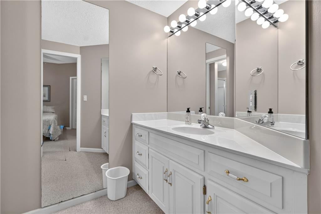 2228 SW Waterfall Place — photo 39