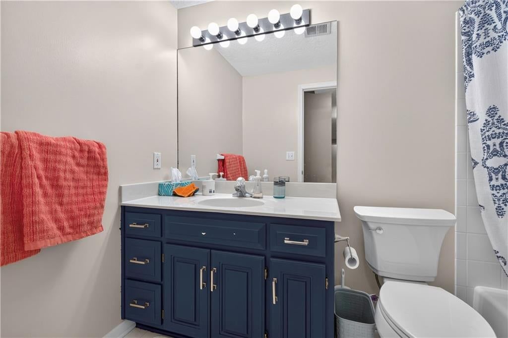 2228 SW Waterfall Place — photo 42