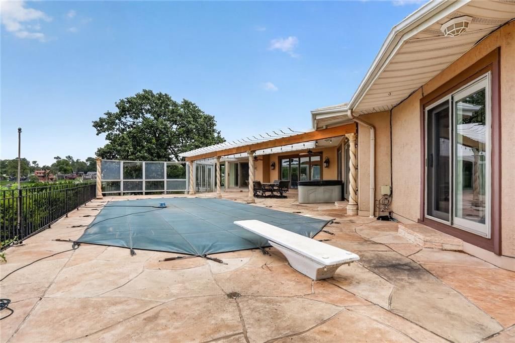 1109 NW South Shore Drive — photo 37
