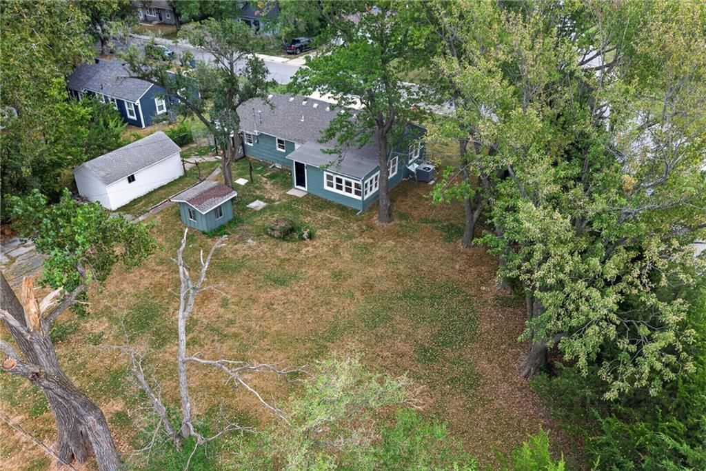 1037 S Brockway Street — photo 37