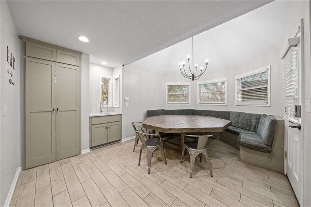 3617 NW Blue Jacket Drive — photo 13