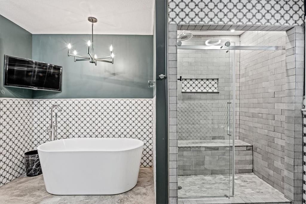 3617 NW Blue Jacket Drive — photo 28