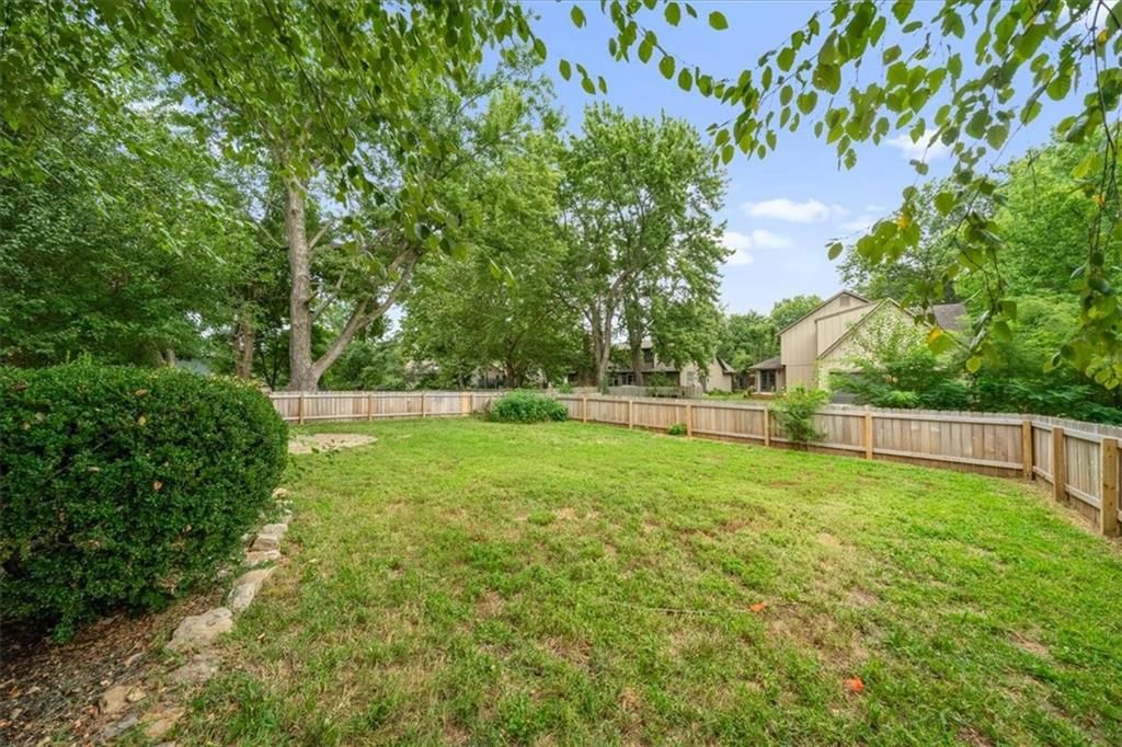 3617 NW Blue Jacket Drive — photo 51