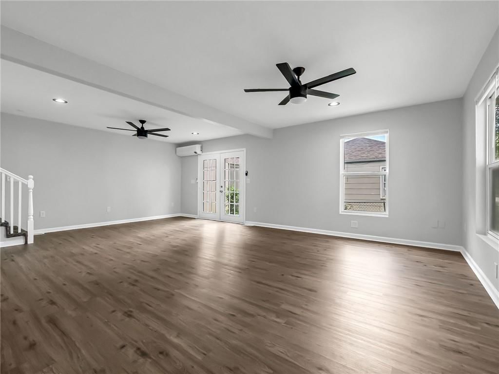 408 Zoe Street — photo 7