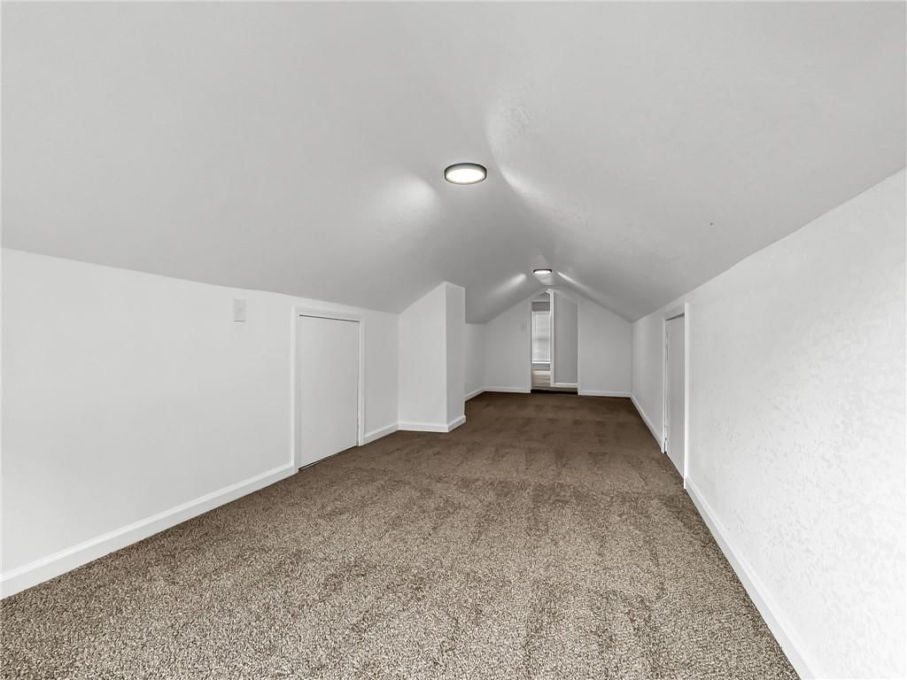 408 Zoe Street — photo 23