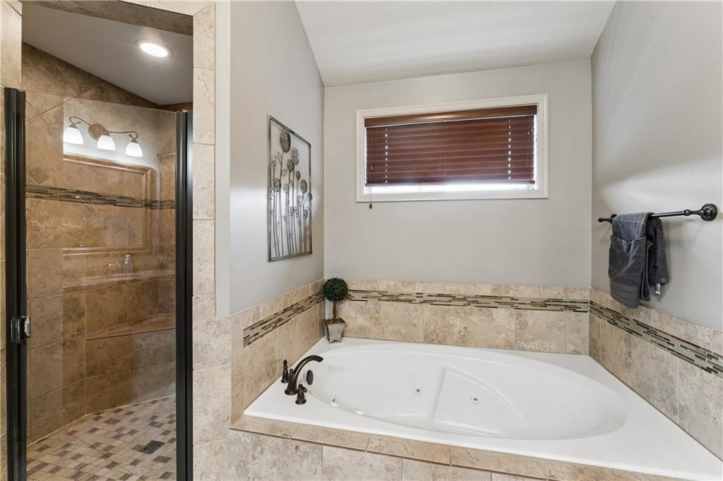 1115 Metfield Lane — photo 34