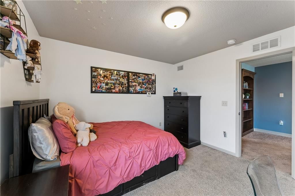1115 Metfield Lane — photo 39