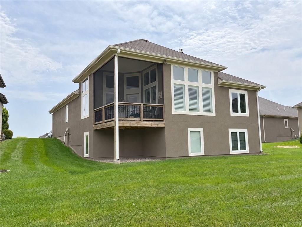 6118 NW 95th Street — photo 30