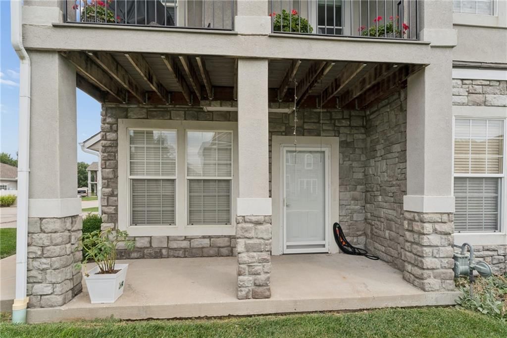 15945 S Crestview Drive — photo 4