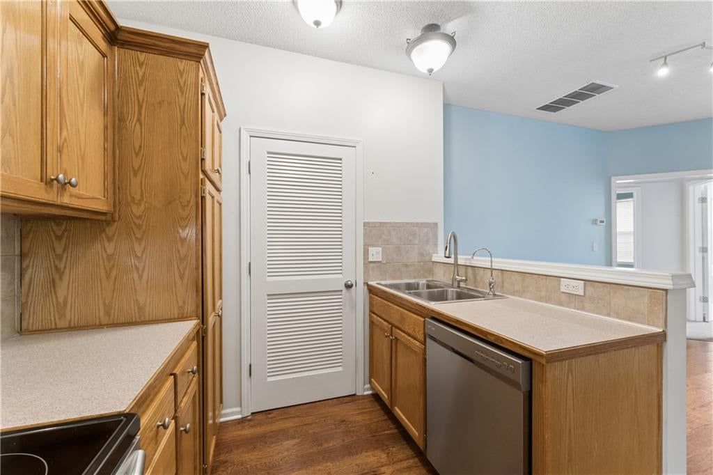 15945 S Crestview Drive — photo 18