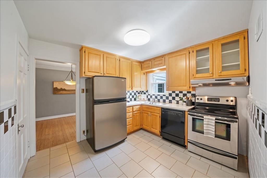 4827 Terrace Street — photo 10