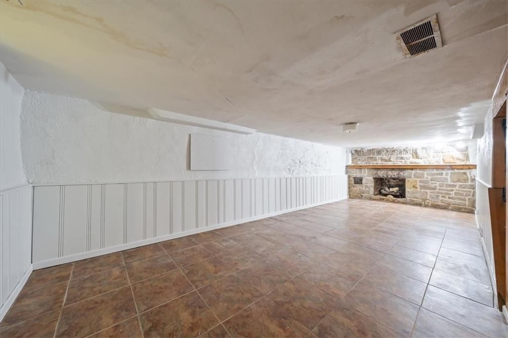 4827 Terrace Street — photo 20