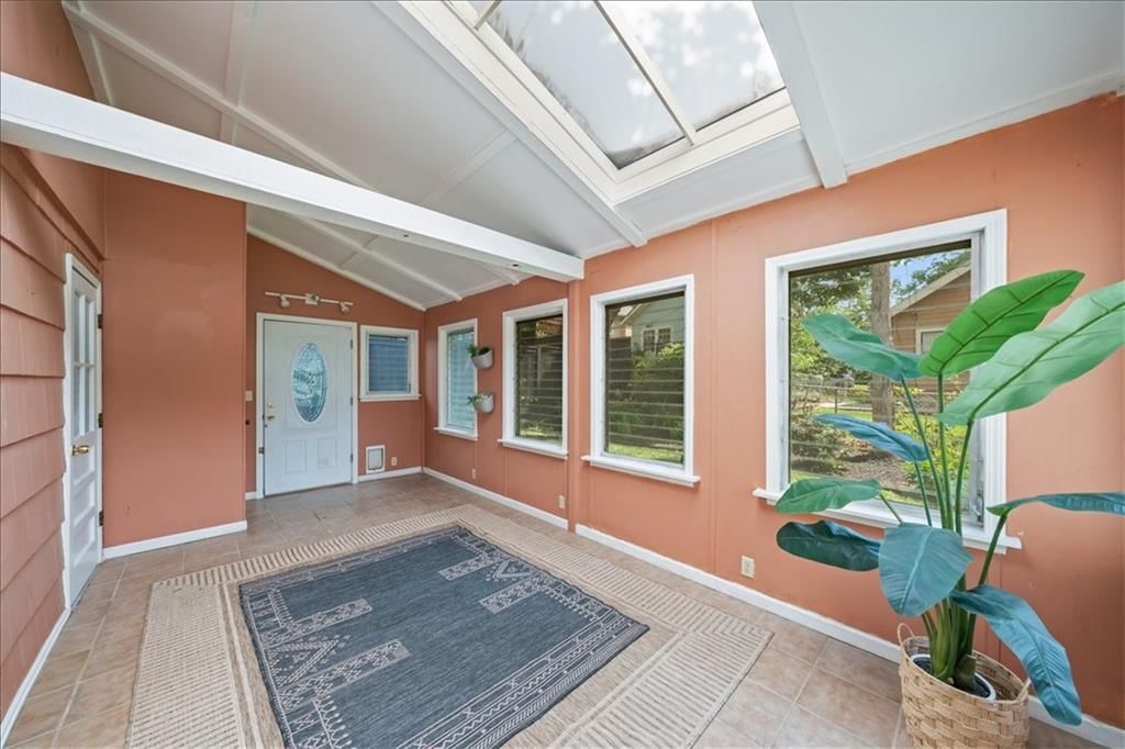 4827 Terrace Street — photo 22
