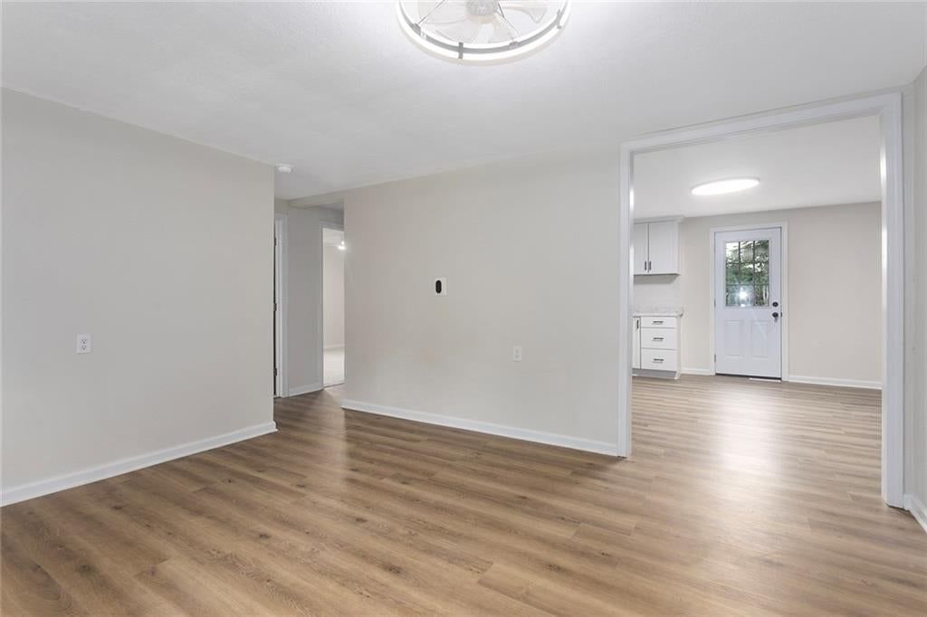3628 N Cypress Avenue — photo 5