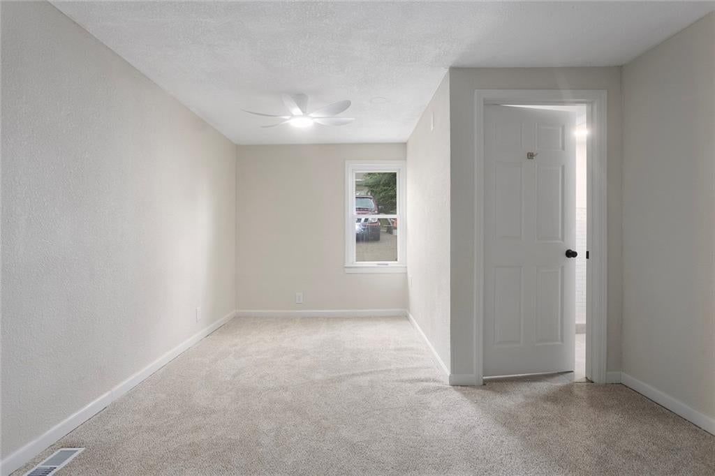 3628 N Cypress Avenue — photo 21