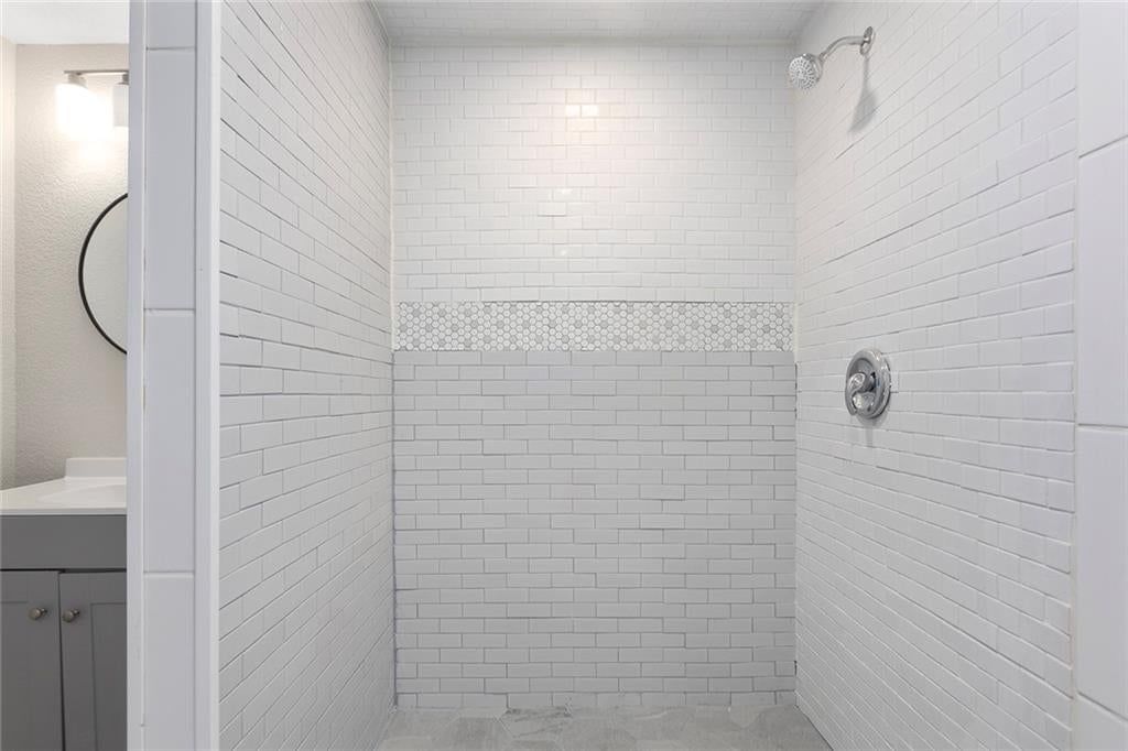 3628 N Cypress Avenue — photo 25