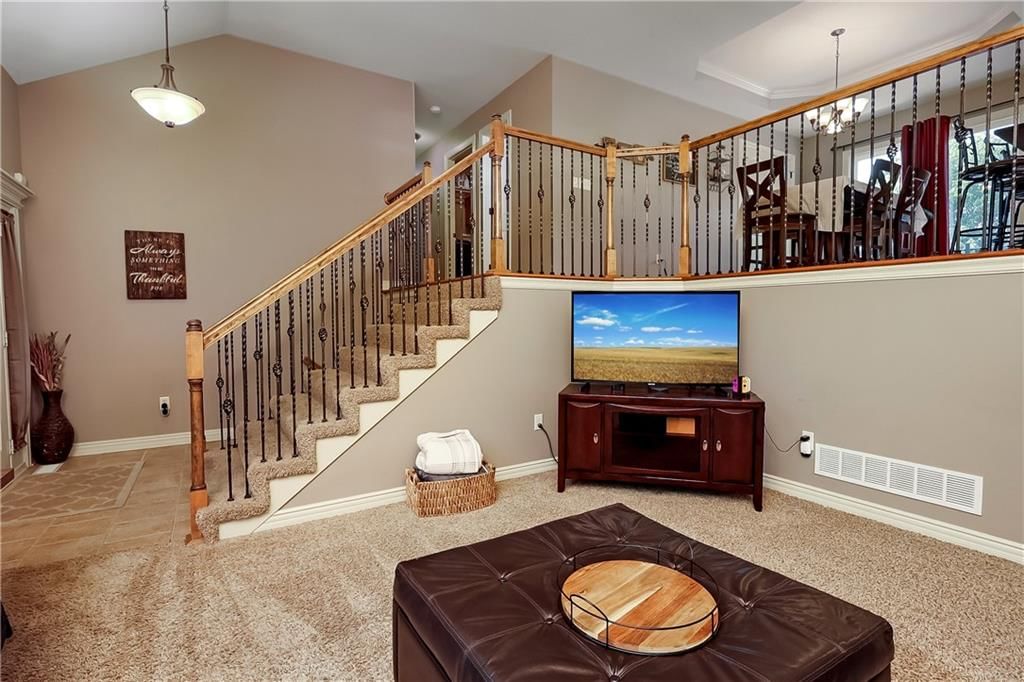11704 Centennial Street — photo 9