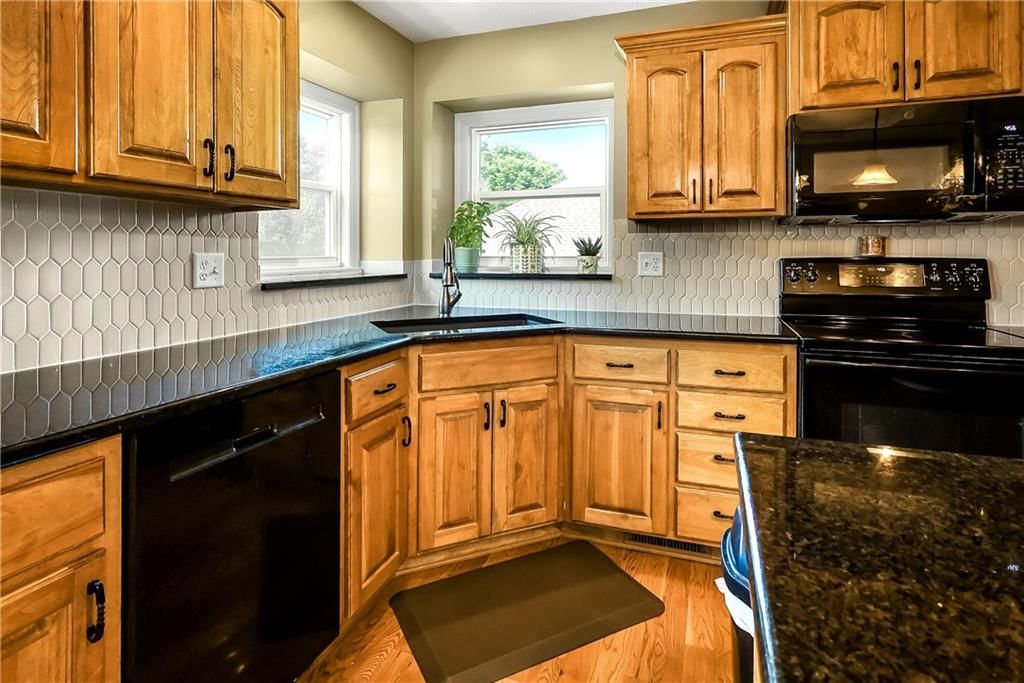11704 Centennial Street — photo 14
