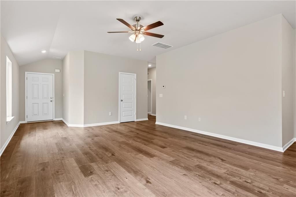 435 Valley View Drive — photo 4