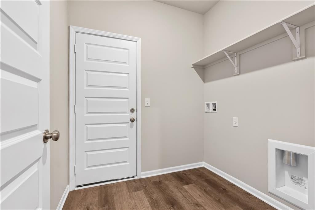 435 Valley View Drive — photo 8