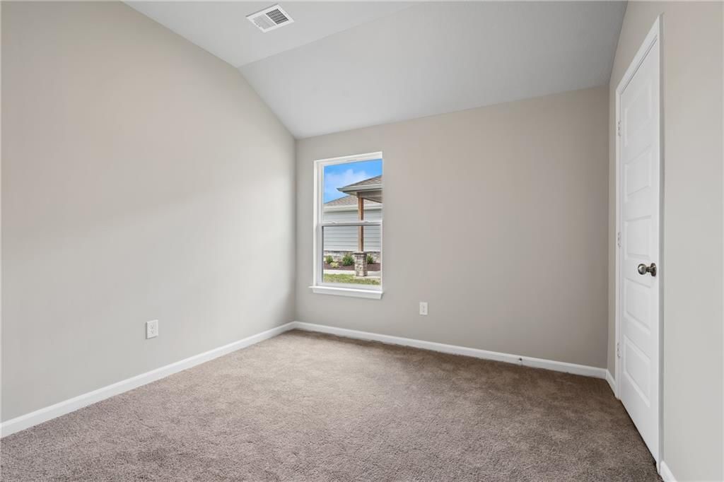 435 Valley View Drive — photo 11