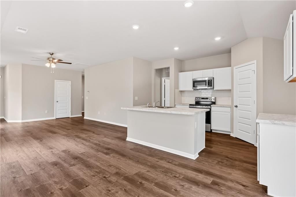 435 Valley View Drive — photo 13