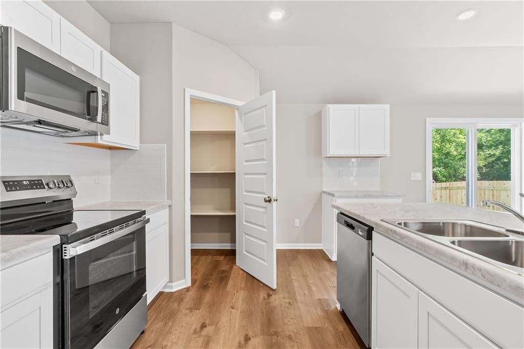 435 Valley View Drive — photo 16