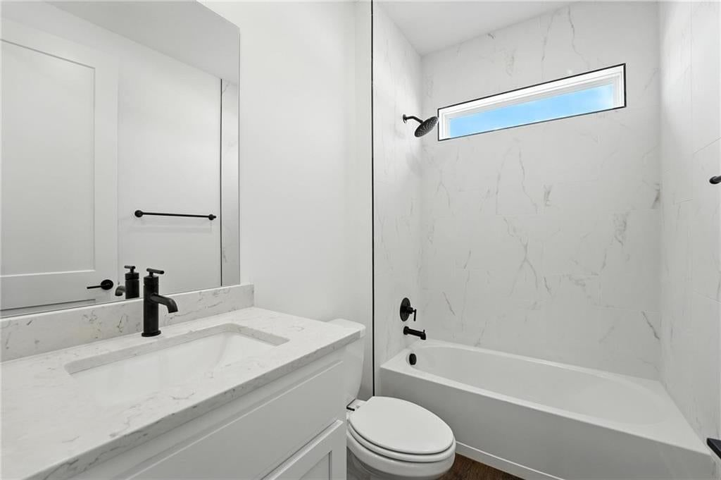 17561 Spivey Street — photo 6