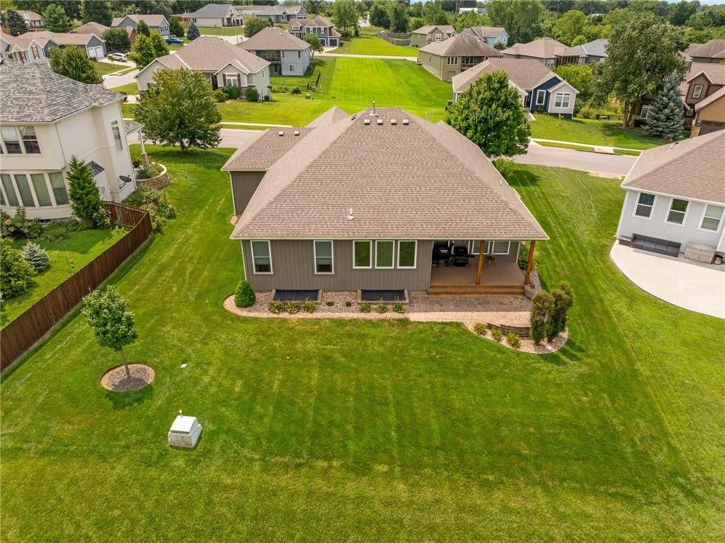 13286 Davis Avenue — photo 48