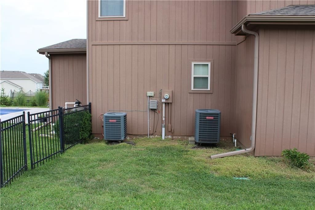 4701 Corinth Drive — photo 54