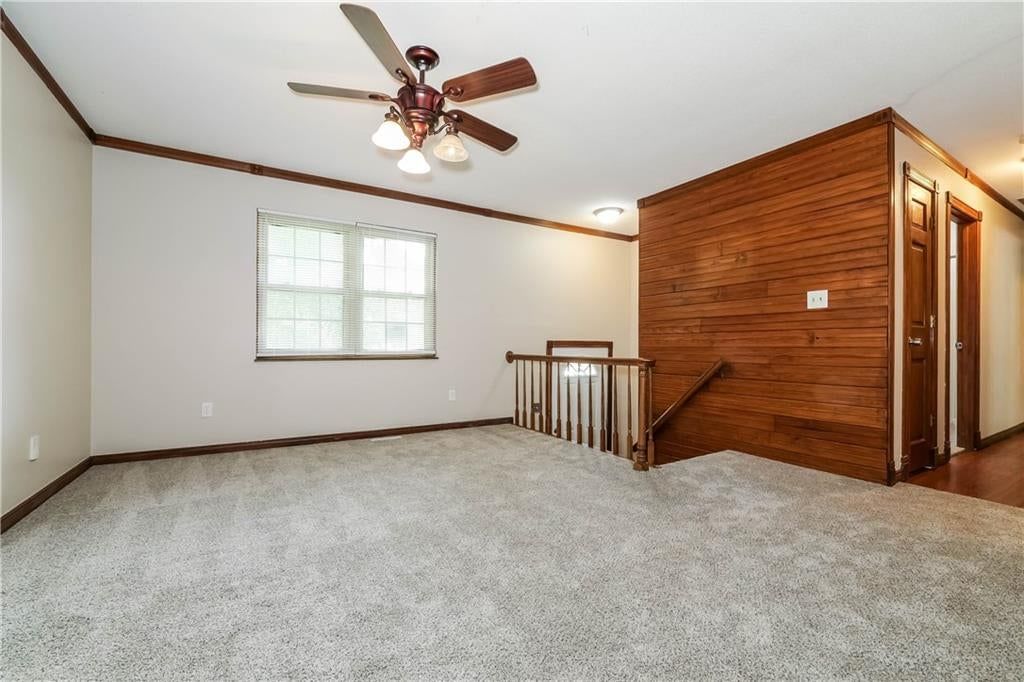 209 Valley Drive — photo 3