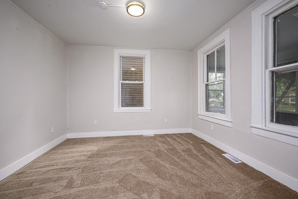 512 Ottawa Street — photo 12
