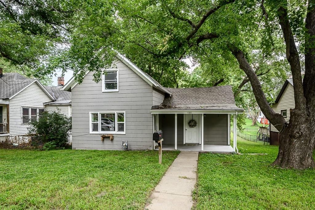 1207 S 2nd Street — photo 1